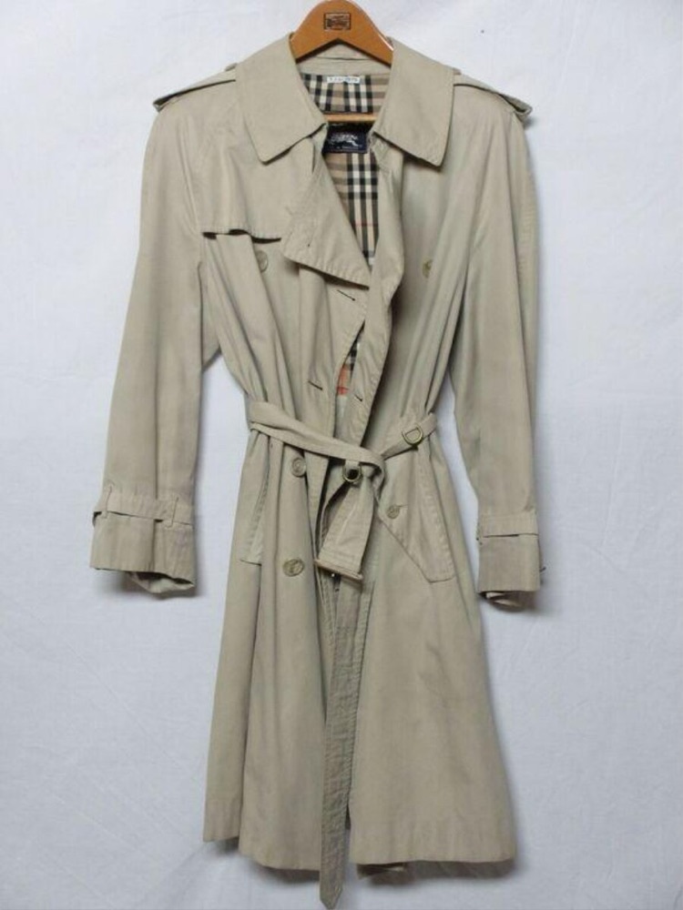 Плащ-тренч Burberry с погонами, кокеткой и поясом, ок. 1972